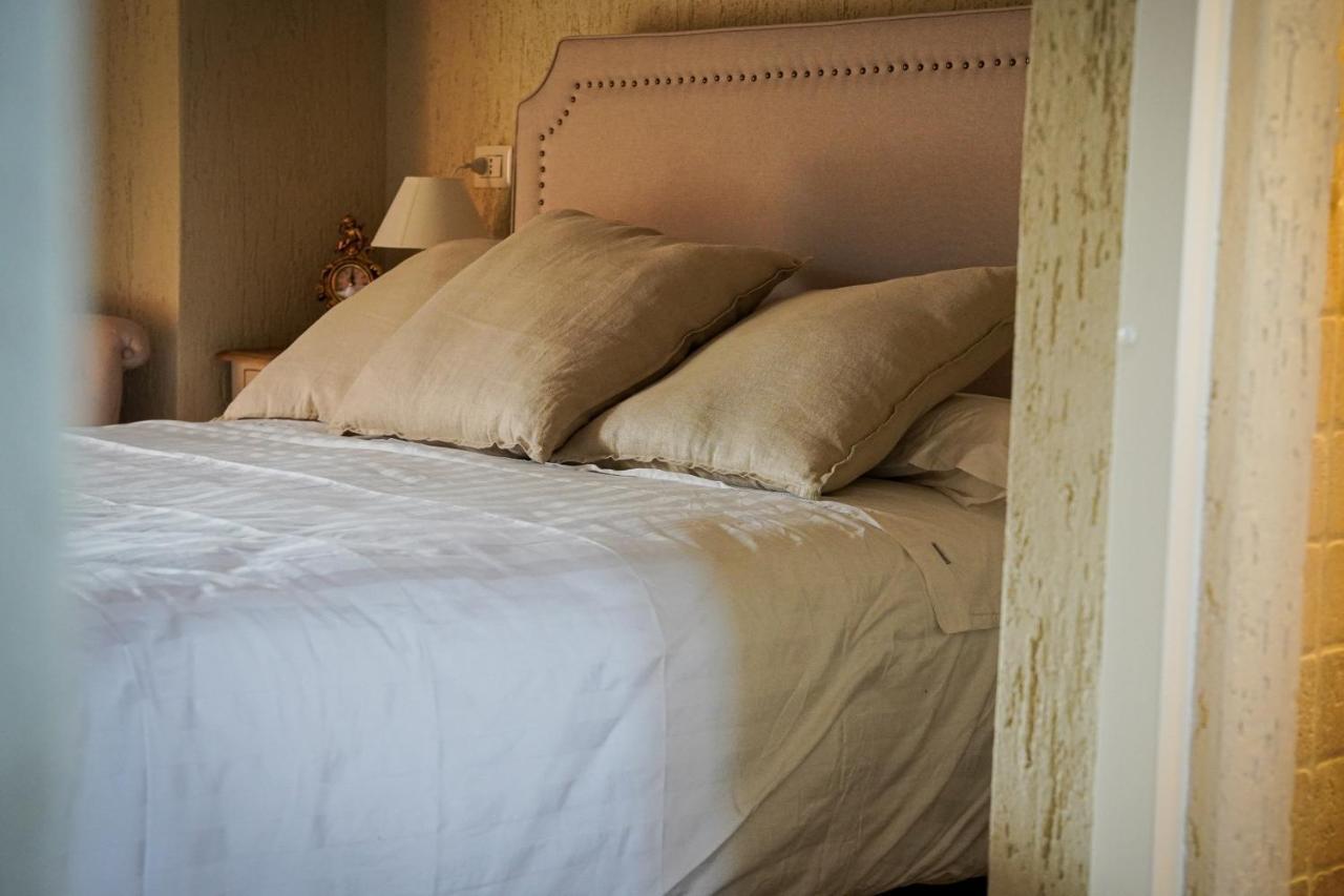 1870 Bed & Breakfast Arpino 外观 照片